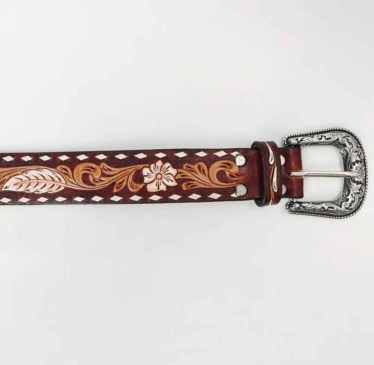 Feather in the Wind Hand Tooled Leather Belt￼